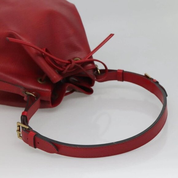 LOUIS VUITTON Epi Petit Noe Shoulder Bag Red - Picture 8 of 16